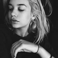 Amelia Casper's Instagram, Twitter & Facebook