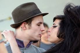 Her family shared her love of theater and music. Amy Winehouse Und Blake Fielder Civil Anatomie Einer Liebe Brigitte De