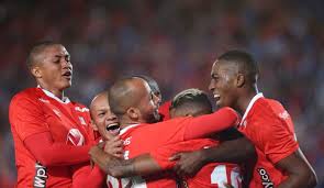 See 4 authoritative translations of campeón in english with example sentences, phrases and audio pronunciations. America Campeon Del Torneo Espn America De Cali Se Consagra Campeon Del Torneo Espn Deportes Caracol Radio