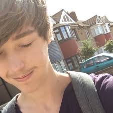 Daniel Fahy (@Mr_Fahyy)