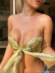 Daisy Keech Nude and Lewds Leaked Photos - Ibradome