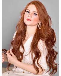 Female equivalent of زَوْج‎ (zawj, husband): Ø¨Ø¹Ø¯ Ø§Ù„ÙÙˆØ² ÙÙŠ Ø§Ù„Ù‚Ù…Ø© Ø³Ù„Ù…Ù‰ Ù„Ø²ÙˆØ¬Ù‡Ø§ Ø£Ø­Ù…Ø¯ Ø¨ÙŠÙƒÙ‡Ø§Ù… Ø¹Ø§Ø´ ÙŠØ§ ÙˆØ­Ø´