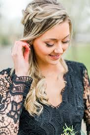 Black + White King River Ranch Engagement Session