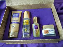 Banyak yang bertanya bagaimana review dari serum elixir safi rania gold ini. Safi Rania Gold Beetox Eliksir Kesan Lebih Berganda