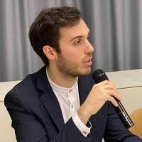 2100+ Profile mit dem Suchbegriff „Pirrone“