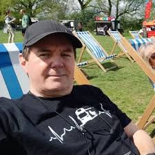 Karl Leach (@karlleach007)