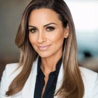 Vivian Piloto's Instagram, Twitter & Facebook