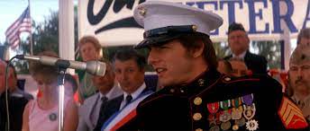 Piadinhas com o independence day. Nascido Em 4 De Julho De Oliver Stone