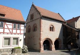 Haus zum kauf in seligenstadt. Datei Seligenstadt Romanisches Haus 1278 Jpg Wikipedia