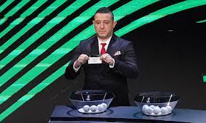 Δείτε πως θα χωριστούν οι ομάδες του conference league , πότε μαθαίνει τους αντιπάλους του ο παοκ , το κανάλι στο οποίο θα δούμε την κλήρωση . 8wbhg7m1u Jdpm