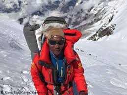 For more information on our mount everest north side rapid ascent expedition and other international expeditions check out our website and for any. Kami Rita Sherpa Everest Rekordhalter Mit Demut Vor Dem Berg Abenteuer Berg