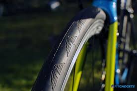 Fitgadgets How To 01 Fahrradreifen Ohne Reifenheber De Montieren Fitgadgets Blog