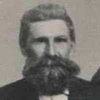 Reuben Collett's Instagram, Twitter & Facebook