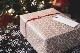 Find the perfect christmas gift for everyone on your list in 2020, no matter your budget. The Perfect Christmas Gift Cheatsheet