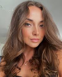 Little dinner date with the girls😌