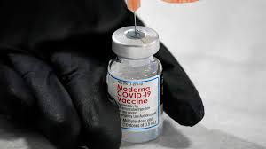 One sample from china eventually served as the basis for the vaccine. Que Se Sabe De Las Vacunas De Moderna Y Sinovac Que Llegaran A Colombia