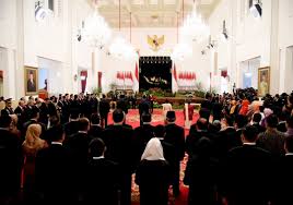You can search for commissioners for oaths and notaries public on the internet (google!). New Election Ethic Council Commissioners Take Oath Of Office National The Jakarta Post