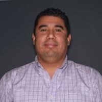 400+ perfiles de «Eduardo Beltran»