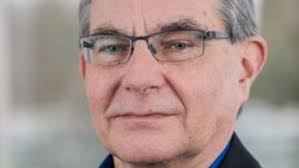 Professor Mark Warren's co-founded Participedia Network expands to McMaster  University for Phase Two