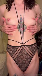 Lexxisbigmuff Plays With Her Tits In Lace Lingerie | PimpBunny