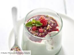 Panna Cotta Pistache Au Coulis De Fruits Rouges Recettes Recette Recettes De Cuisine Coulis De Fruits Blanquette De Dinde