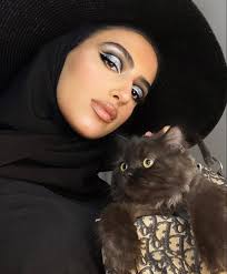 تتوريال ميكب ثقيل الارتست يارا النملة مع امها اماني العايد makeup tutorial. Ø®Ø·ÙˆØ§Øª Ù…ÙƒÙŠØ§Ø¬ Ù…Ù„ÙˆÙ† ÙˆØ¹ØµØ±ÙŠ Ø¹Ù„Ù‰ Ø·Ø±ÙŠÙ‚Ø© ÙŠØ§Ø±Ø§ Ø§Ù„Ù†Ù…Ù„Ø© Ù…Ø¬Ù„Ø© Ù‡ÙŠ