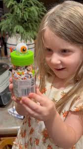 Cupcakes with Emmy (Eden was watching Mickey Mouse with her Pap💕)