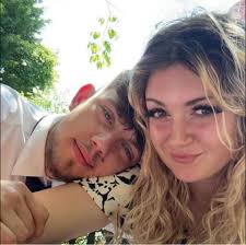 I'm thinking of setting up my own pet photography business