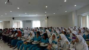 Sebelum menjadi universitas bhakti kencana, dulu perguruan tinggi ini bernama universitas bhakti kencana memiliki beberapa fakultas, seperti fakultas farmasi, ilmu kesehatan, keperawatan, sosial. Kunjungan Smk Kesehatan Bhakti Kencana Subang Ke Universitas Islam Indonesia