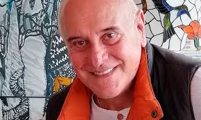 Grandes artistas cubanon le dan despedidas al actor cubano rolando.entre sus trabajos mas populares se destaco en el personaje de botaperros un agente que le. Jorge Cao Tuvo Que Ser Sometido A Una Cirugia Y Asi Va Su Recuperacion