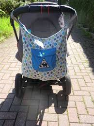 Das haus mit dem rosensofa hat eine tolle. Kostenloses Schnittmuster Kinderwagentasche Von Haus Mit Dem Rosensofa