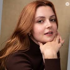 Lisa Frisby's Instagram, Twitter & Facebook