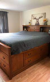 Oak Captain Bed King Size For Sale In Salem Or Offerup King Storage Bed King Size Storage Bed Captains Bed