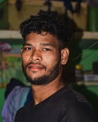 Akash Sethi's Instagram, Twitter & Facebook