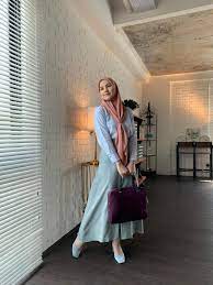 Lisa surihani binti mohamed or better known as lisa surihani, was born on 23 march 1986 and raised in kuala lumpur to a family of buginese and chinese heritage. Mystayhome Lisa Surihani Thought She Had Covid 19 The Star