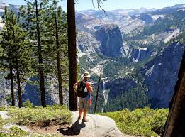 What S The Greatest Viewpoint You Ve Ever Discovered Yosemite Halfdome Glacierpoint Hiking Tours Family Vacation Packing Yosemite California