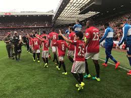 Scroll table to see all manchester united players who wore manchester united number 5, manchester united number 8, manchester united. When Man Utd Players Changed Jersey Names To Support Their Mascots During Match Against Leicester City Foottheball