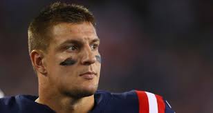 Find out how much money rob gronkowski earns per year, his endorsements and his assets. Robert Gronkowski Net Worth Salary Earnings Wiki Bio Age Height Parents