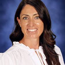 Jennifer Mccarty's Instagram, Twitter & Facebook