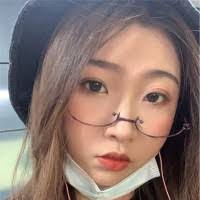 Ella Chin's Instagram, Twitter & Facebook