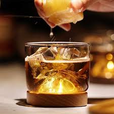 It keeps your cigar secure to your glass so that. Occident Creative Burning Mountain Design Crystal Whisky Glass With Wood Holder Chivas Regal Xo Liqueur Wine Cup For Bar Home Wine Glasses Aliexpress