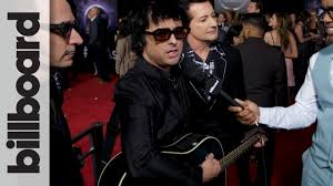 Green Day Gives Impromptu Red Carpet Acoustic Performance Amas