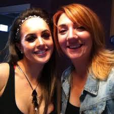 Lindsay Turpin's Instagram, Twitter & Facebook