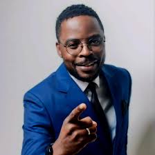 CAMARADA Adilson A....