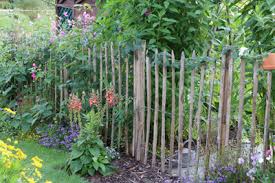 Holzzaun Selber Bauen Anleitung Gartendialog De