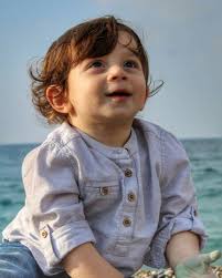 1001 ideen fur jungen frisuren zum nachmachen haare jungs lockige haare stylen kinder haarschnitte