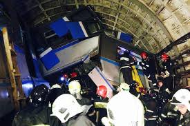 Rastet Chislo Pogibshih I Postradavshih Pri Avarii V Moskovskom Metro Gazeta Ru