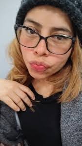 Mona Carr's Instagram, Twitter & Facebook