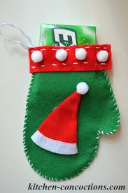 Give the gift of cash in your diy cards. Crafty Concoctions Felt Mitten Candy Money Or Gift Card Holders Stocking Stuffer Idea Kitchen Concoctions