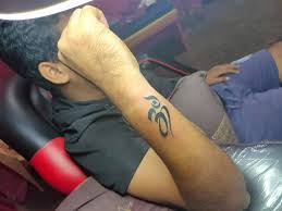 These tattoo designs are especially great for people who wish to have king and queen wrist tattoos but work in places where tattoos are not allowed. Kings Queens Tattoo Studio Home Facebook